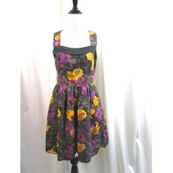 Anthropologie Dresses & Skirts - Anthropologie Twinkle by Wenlan Silk Trellis Dress